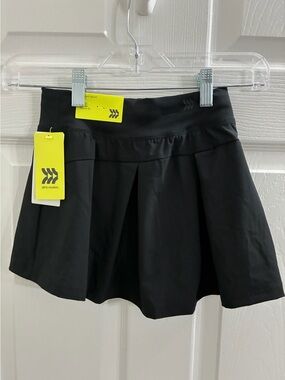 All in Motion Black Pleated Skirted Active Skort